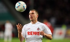 开云体育平台APP-英超争冠焦点战，阿根廷带走日本的战术启示