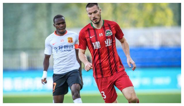 河南建业战术调整,新队员融入球队备战新季 河南建业战术调整,新队员融入球队备战新季