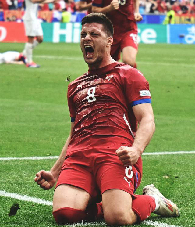 西班牙豪门出击,首轮取得关键胜利的简单介绍 西班牙豪门出击,首轮取得关键胜利的简单介绍