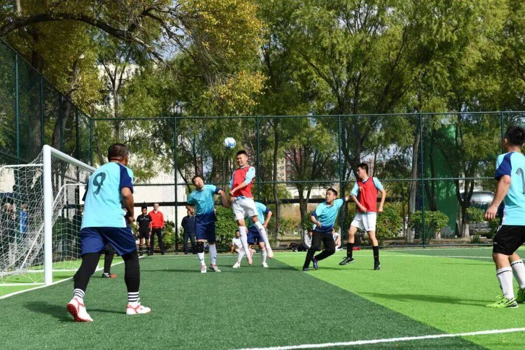 锐不可挡!中国女足球员燃情比赛! 锐不可挡!中国女足球员燃情比赛!