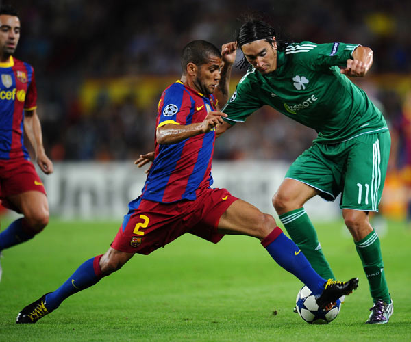 包含希腊险胜韩国，皮克统治全场的词条