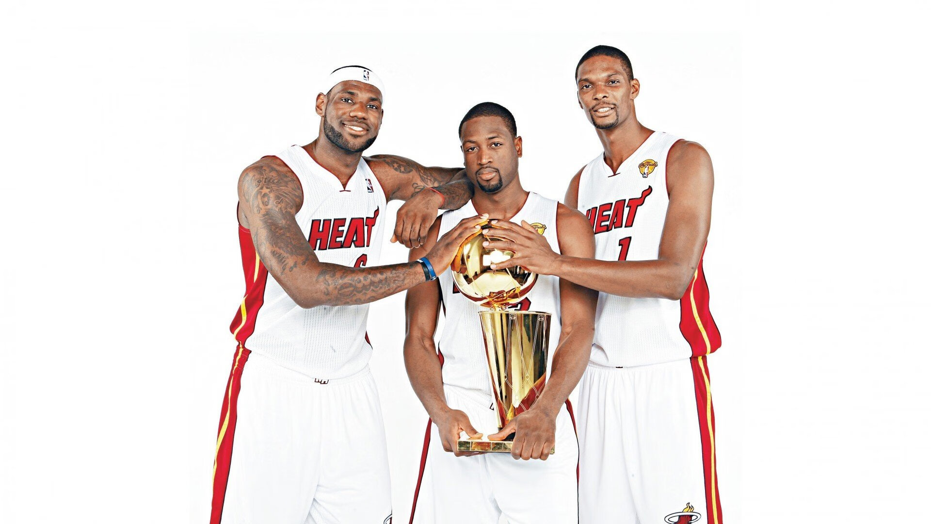 世界排名争夺战之夜，武切维奇赛后评分拉满，诠释何为唯一