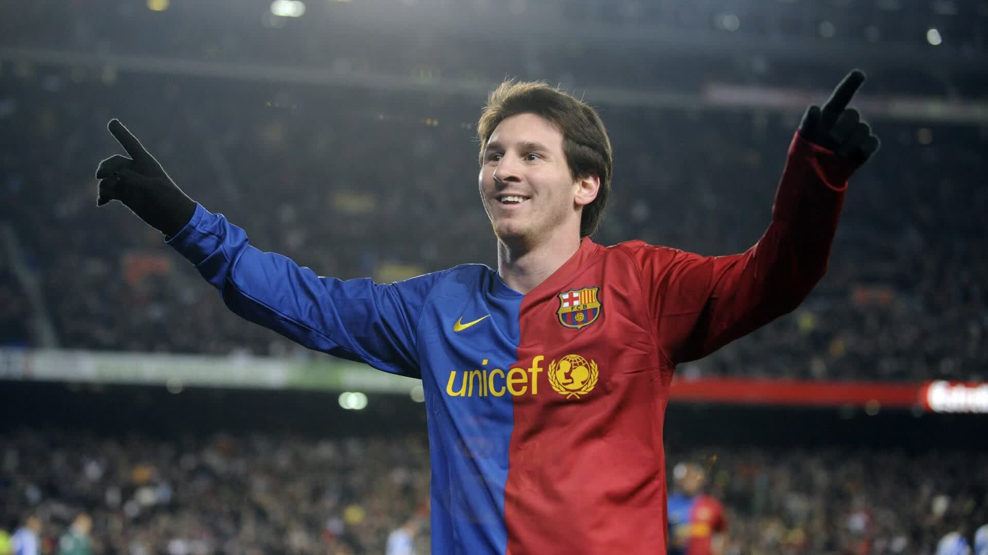 唯一性之问，当姆巴佩的闪电撕裂克罗地亚的钢铁丛林